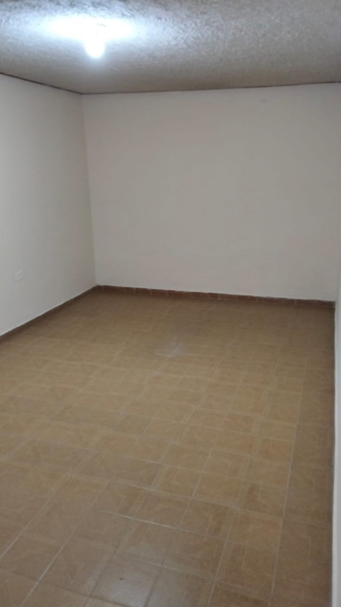 Cl. 74 #78a-1, Bogotá, Colombia 5